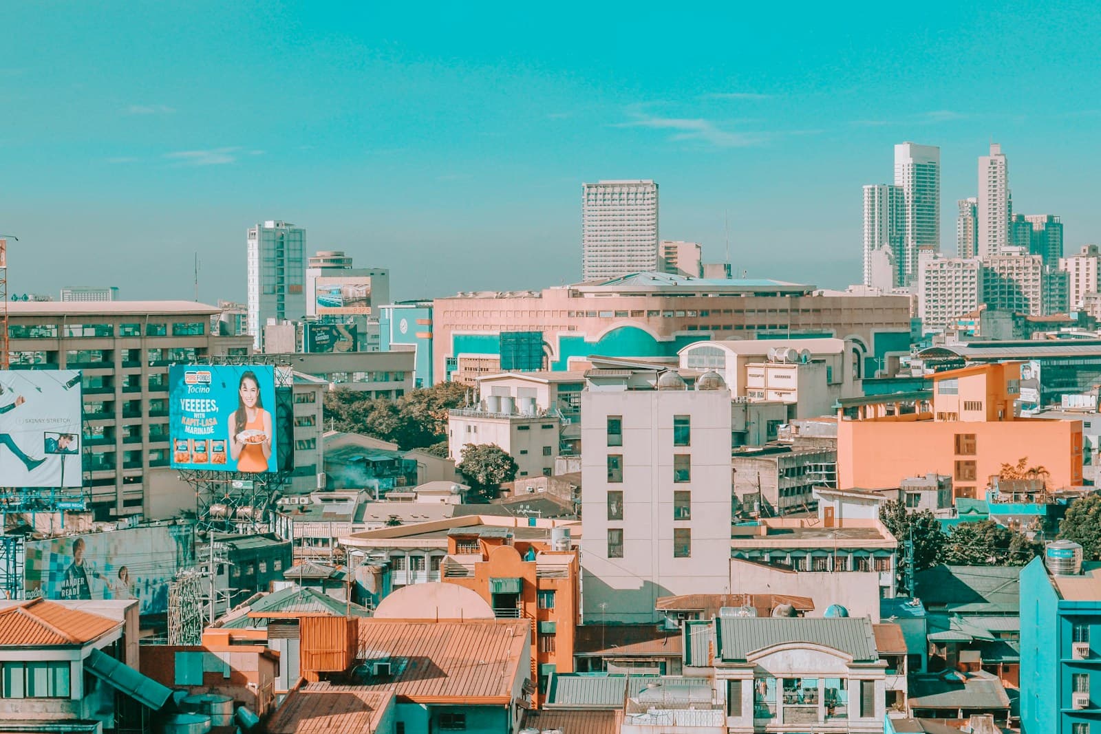 Shopping and commercial buildings in the Recto area of Manila
